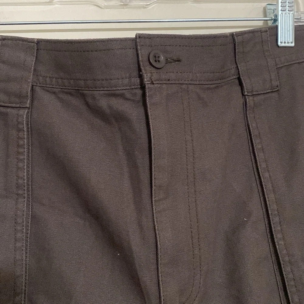 Ll bean Men's brown Cargo Shorts hiking fishing camp 40 Casual outdoor
